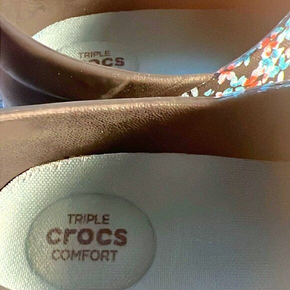 Crocs Women's Neria Pro Ii Clogs, Slip Resistant Work Shoes - Size W7 - Picture 5 of 8